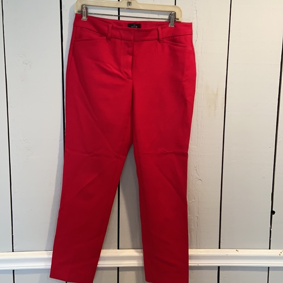 White House Black Market Slim Ankle pants - Picture 2 of 2